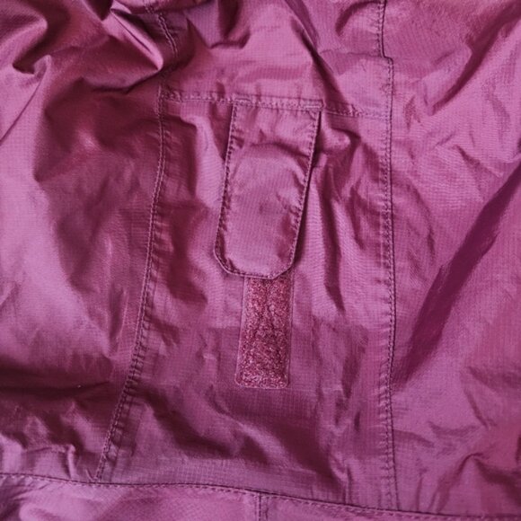 L.L. Bean Burgundy Trail Model Rain Jacket Size XL - Picture 2 of 14